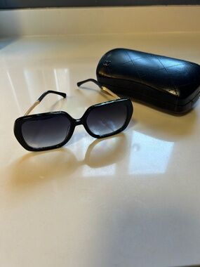 CHANEL WOMEN SUNGLASSES